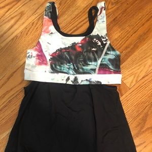 Lululemon Sports Bra/Tank Size 4